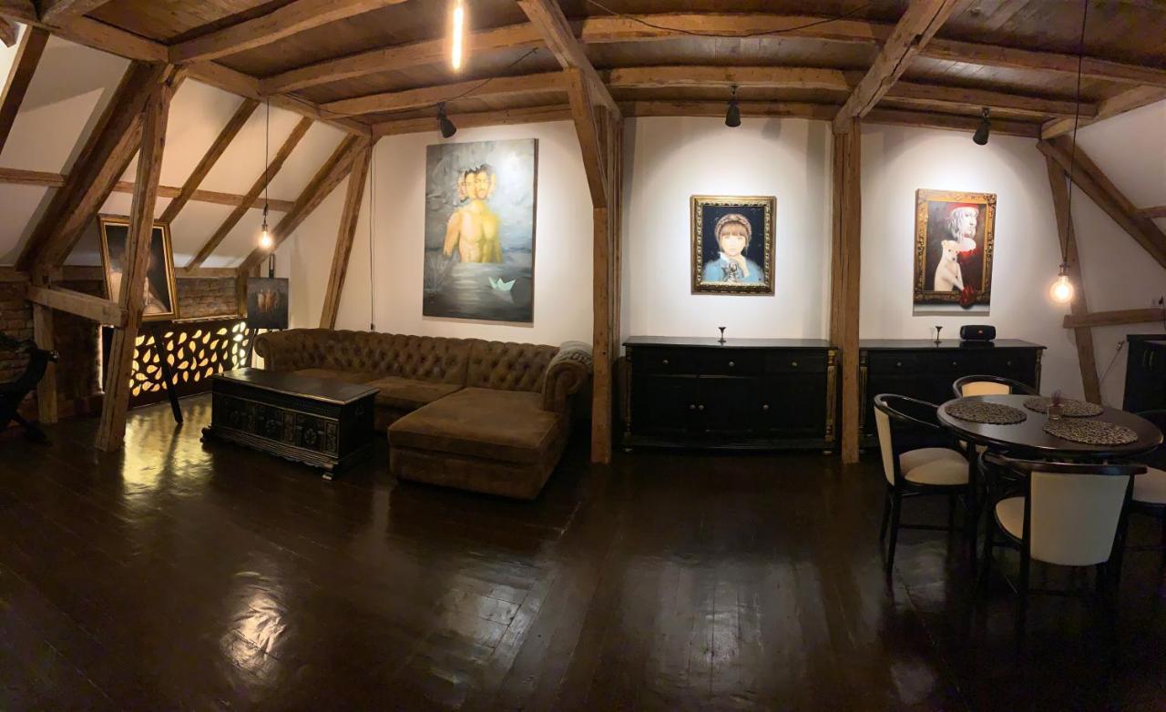 Gallery Loft Piatra Neamţ Exterior foto